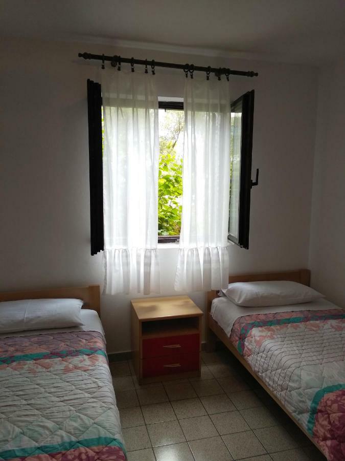 Apartment Ana M Krk Town Exterior foto